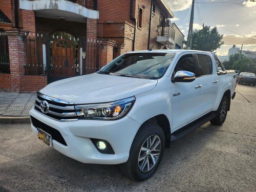 Toyota Hilux 2.8 Cd Srx 177cv 4x4 At