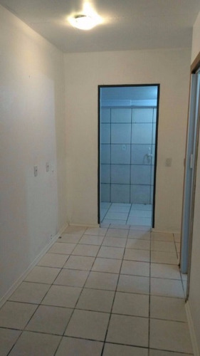 Casa Em Cavalhada Com 1 Dormitório - Mi7959