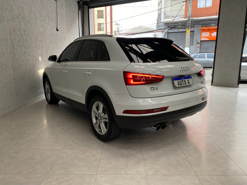 Audi Q3 2.0 Tfsi Ambiente S-tronic Quattro 5p