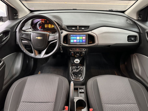 Chevrolet Onix HATCH Joy 1.0 8V Flex 5p Mec.