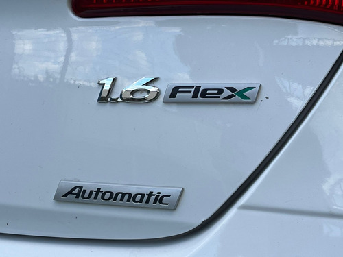 Hyundai HB20X 1.6 16V STYLE FLEX 4P AUTOMÁTICO