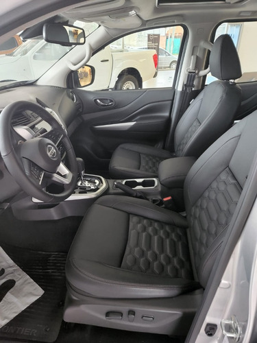 Imagen 3 de 25 de Nissan Frontier Platinum 4x2 At