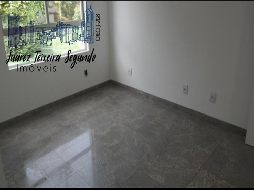 Apto 3/4 Com 1 Suíte No Rio Vermelho, Condomínio Fechado, Rua Tranquila, Oportunidade! - 08051 - 69181608