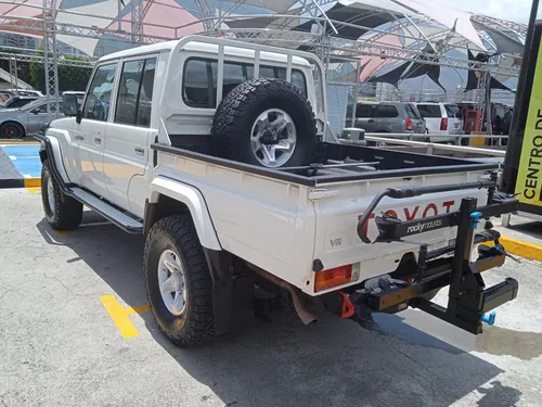 Toyota Land Cruiser S79