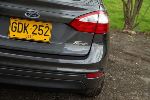 Imagen 11 de 16 de Ford Fiesta Sedan Se Mt 2018