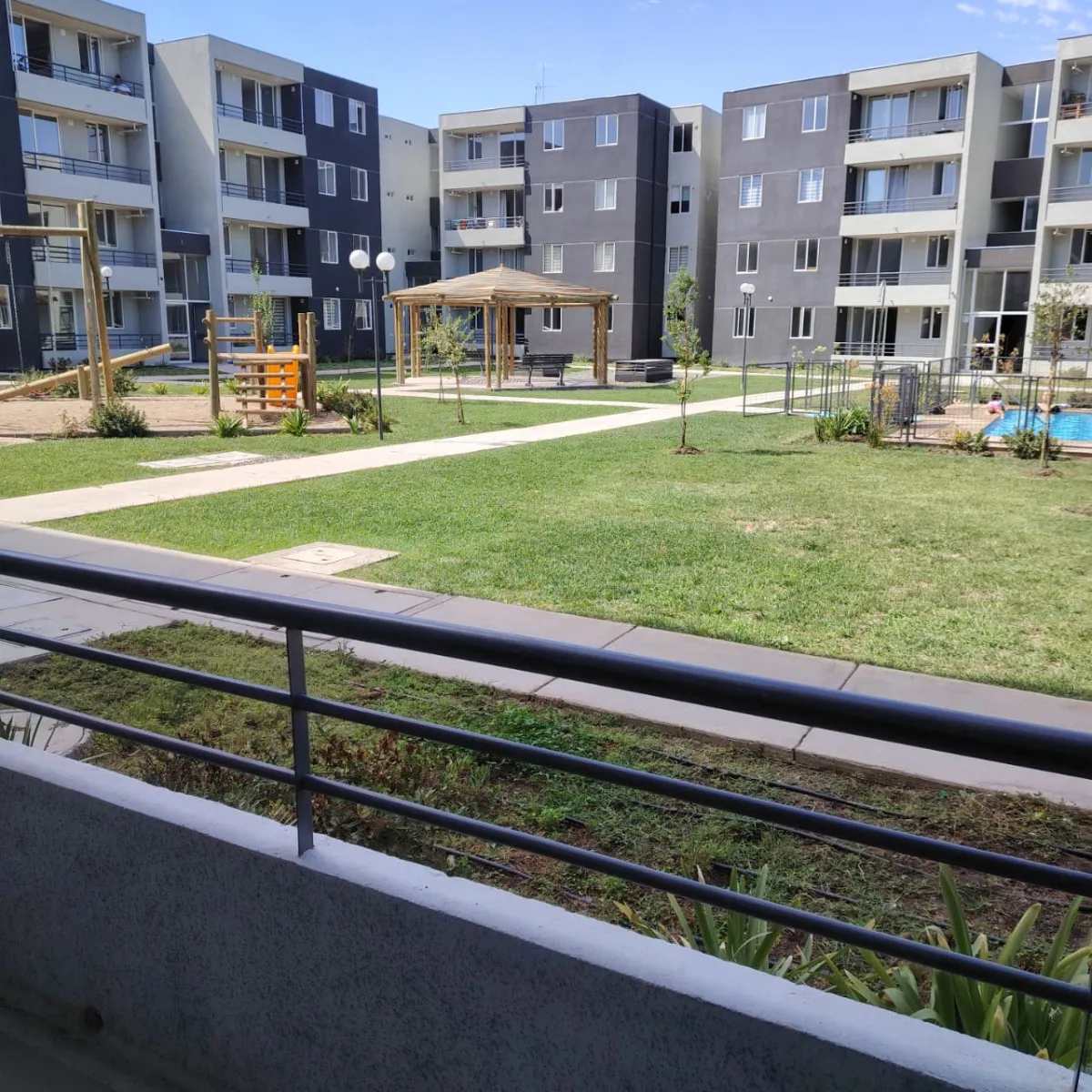 Imagen 1 de 17 de Arriendo Departamento Condominio Jardines De Valle Grande