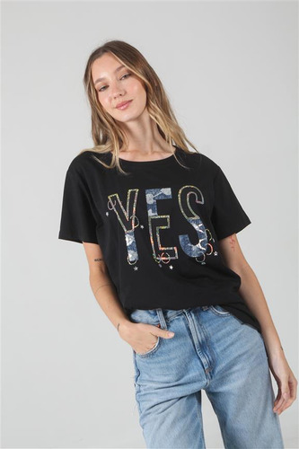 Remera Oversize Amplia Yes Con Brillos Gu87352 Arizona