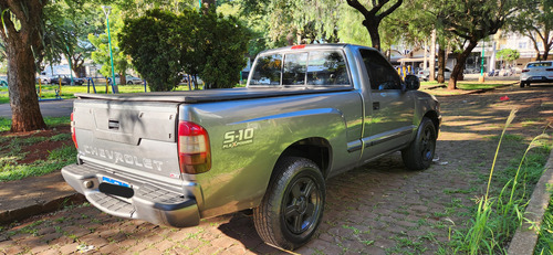 Chevrolet S10 2.4 Advantage Cab. Simples 4x2 Flexpower 2p