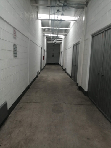 Imagen 4 de 8 de 140m2, Bodega En Condominio, Vigilanica, Entrada De Trailer