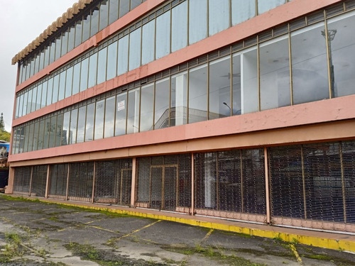 Edificio Industrial Corralito Km21 Panamericana Carrizal