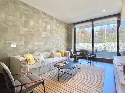 Casa De 4d Con Jardin, Piscina, Quincho Y 4 Est.las Condes