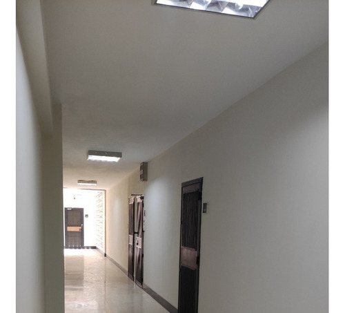 Imagen 4 de 16 de Alquilo Espacioasa Oficina En Torre Corporativa En La Campiña