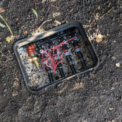 Instalación De Sistema De Riego Automático