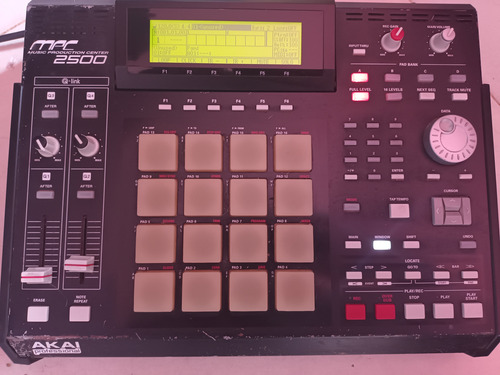 Sampler Secuencer Akai Mpc 2500 C/sist. Operativo Jjos 3.84 (Usado)