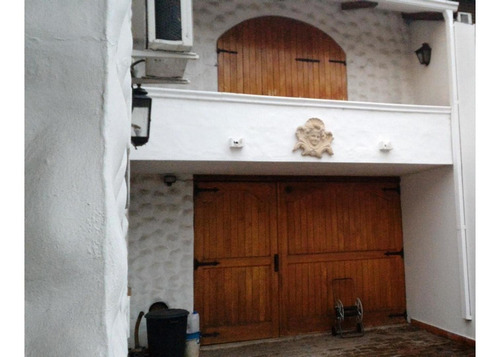 Imagen 4 de 7 de Casa Estilo Colonial Con 3 Dormitorios Y Escritorio