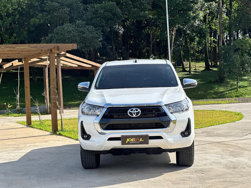 Toyota Hilux SRV - 2.8 4X4