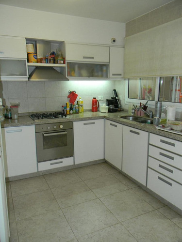Imagen 6 de 16 de Casa - Mart.-vias/libert.
