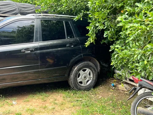 SsangYong Kyron Se vende ssangyong modelo 2007 para repuestos de encuentra funcional prende y anda ubicada en Neiva-Huila info 305443198