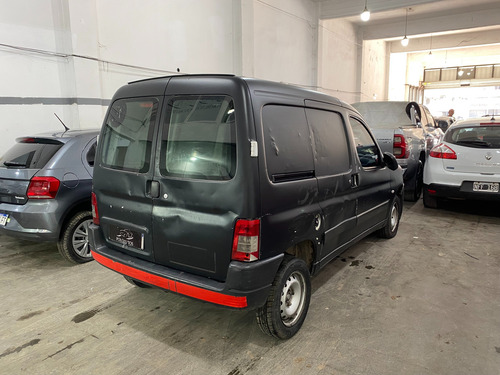 Peugeot Partner Confort 1.6 Hdi Chocada Poloautos