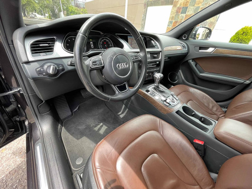 Imagen 13 de 14 de Audi A4 2013 3.0 Tfsi Elite S-tronic Quattro Dsg