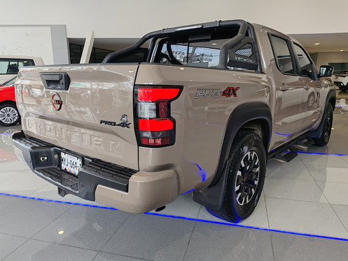 Nissan Frontier 3.8 V6 Pro-4X 4Wd At