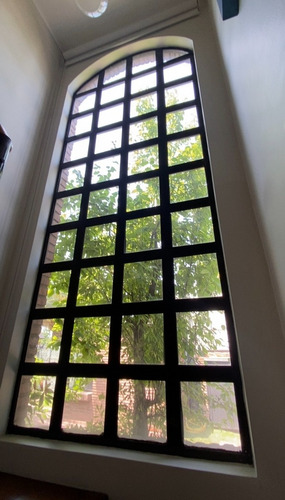 Gran Casa Nororiente Luminosa En Condominio, Carlos Ossandon