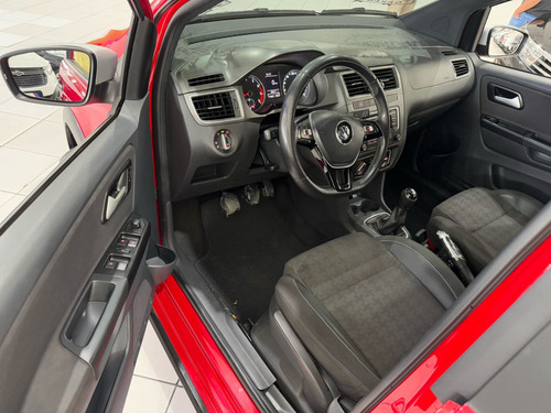 Volkswagen Fox 1.0 MPI TRACK 12V FLEX 4P MANUAL