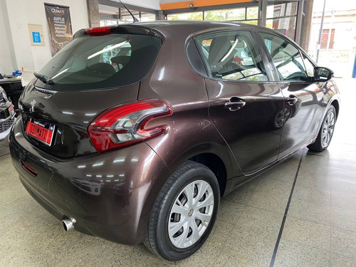Imagen 4 de 10 de Peugeot 208 1.6 Active 5 Ptas. Año 2017.unica Mano