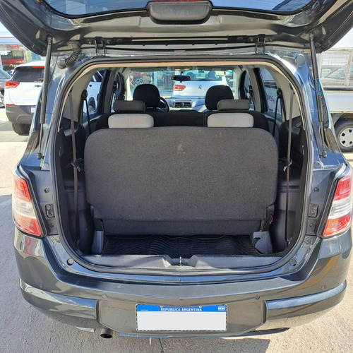 Imagen 10 de 19 de Chevrolet Spin 1.8 N 7p Ltz A/t 2016