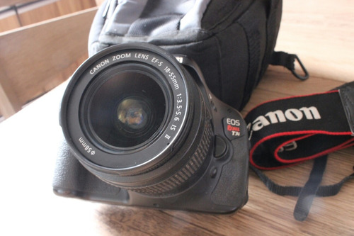 Canon T3i Lente 18-55mm E Bolsa.