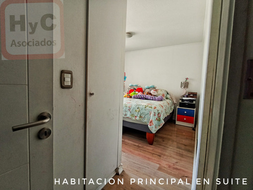 Primer Piso 73m2 Metro Carlos Valdovino