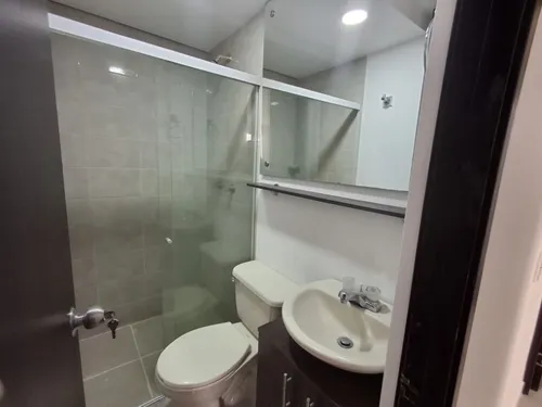 Apartamento En Arriendo Ubicado En Medellín Sector Calasanz Parte Baja (27206).
