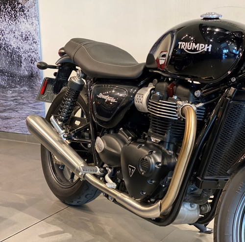 Triumph Street Twin