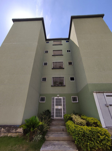 Imagen 2 de 9 de Invalmhouse Inmobiliaria. Apartamento En Venta La Sabana El Marques Avenida Intercomunal Guarenas Guatire.