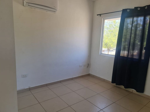 Imagen 7 de 18 de Casa En Renta En Monte Real (a Un Lado Portalegre)