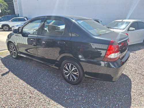 Toyota Etios 1.5 Platinum