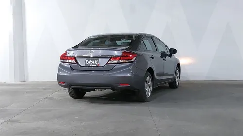 Honda Civic 1.8 LX AT 4DRS