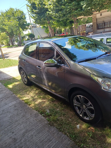 Peugeot 208 1.6 Feline Pack Cuir