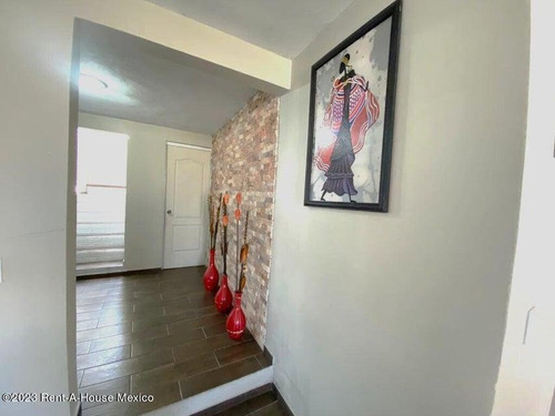 Casa En Venta En Otzolotepec ,villa Cuauhtemoc Gis24-1408