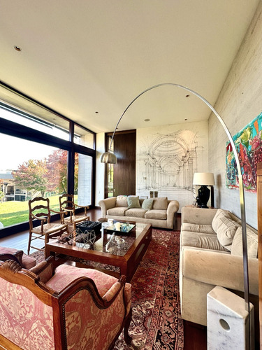 Valle Escondido Arq. G. Mardones: Lujo, Vistas Y Ambientes