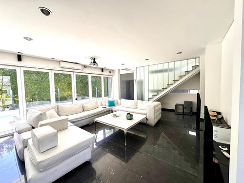 Casa En Venta Barrio San Isidro Labrador Villanueva Tigre