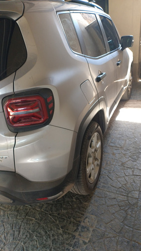 Jeep Renegade 1.8 Sport At6