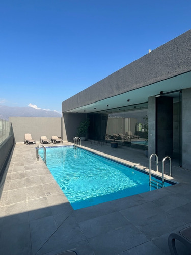 Se Arrienda Penthouse Duplex 4d + Jacuzzi. Gc Incluidos