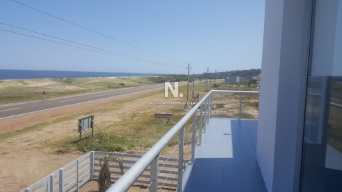 Hermosa Casa En Santa Mónica - José Ignacio-ref:1994