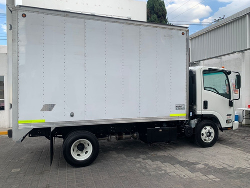 Imagen 6 de 14 de Isuzu Elf 400 2021