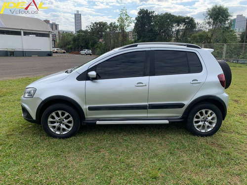 Imagem 2 de 10 de Volkswagen Crossfox Gii