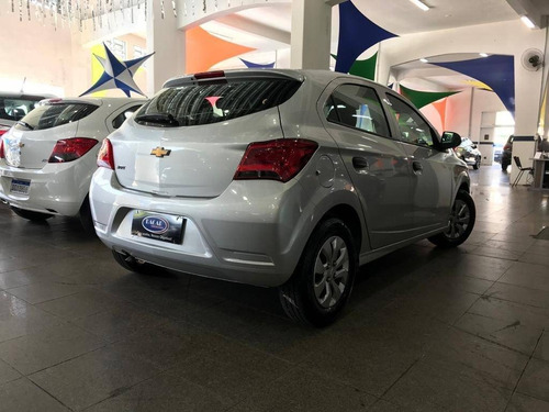 Imagem 4 de 9 de Chevrolet Onix 1.0 Mpfi Joy 8v Flex 4p Manual