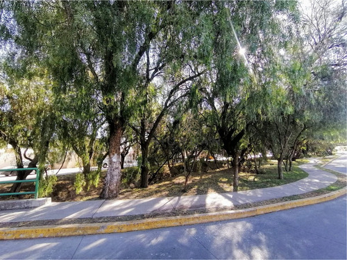 Hurban Vende Casa Modificada Y Ampliada, De Dos Plantas, En