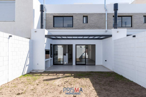 Imagen 14 de 28 de Claros Village Dúplex A Estrenar En Venta 3 Dormitorios