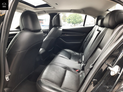 Imagen 10 de 15 de Mazda 3 Sedan 2.5 I Grand Touring 2020